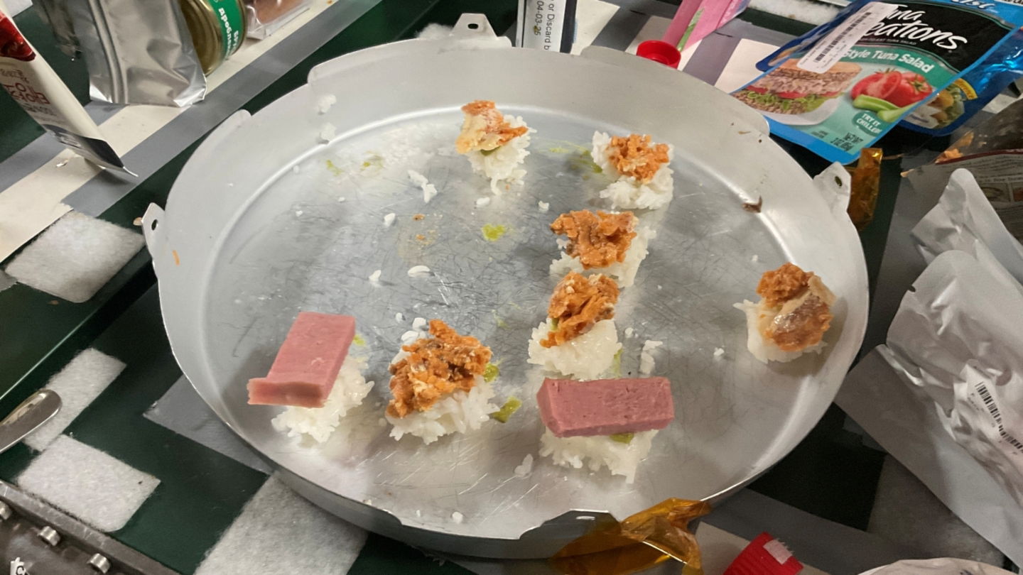 Imagen del sushi espacial que ha sido publicada por el astronauta Jonny Kim
