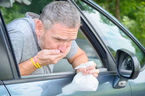 Los coches eléctricos tienen un nuevo problema no relacionado con sus baterías: las personas a bordo se marean más Los coches eléctricos tienen un nuevo problema no relacionado con sus baterías: las personas a bordo se marean más