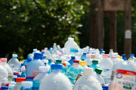Han creado un superplástico: puede superar a otros materiales y no contamina nada