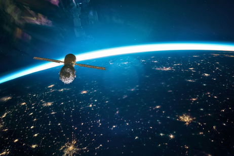 Donald Trump se queda sin apoyos en su nuevo y loco plan: quiere controlar el tráfico espacial Donald Trump se queda sin apoyos en su nuevo y loco plan: quiere controlar el tráfico espacial