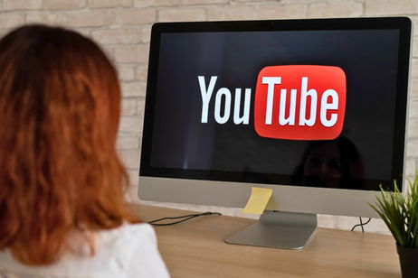 YouTube está usando inteligencia artificial para determinar si eres mayor de edad... basándose en los vídeos que ves