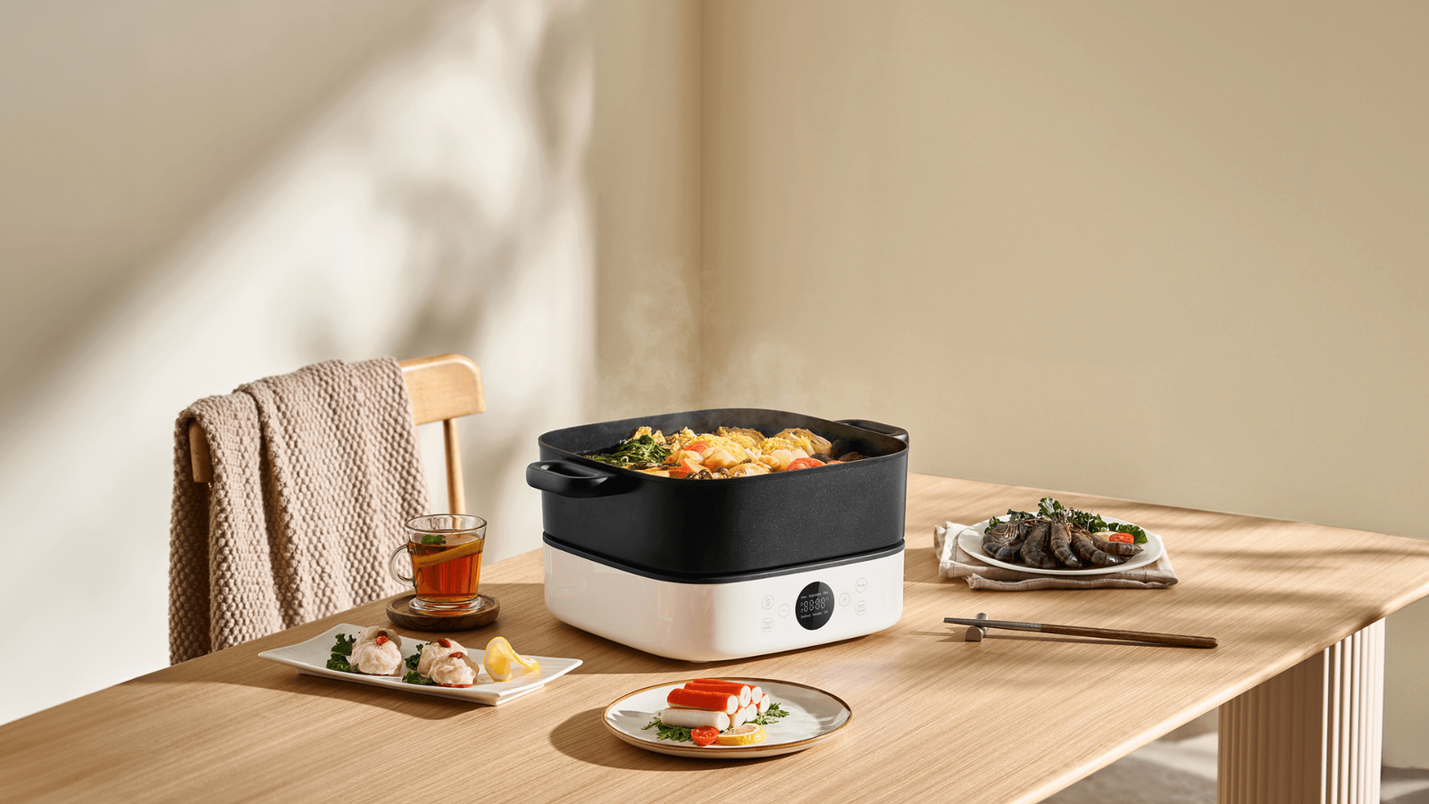 Hot Pot cooker 6 Lren la mesa