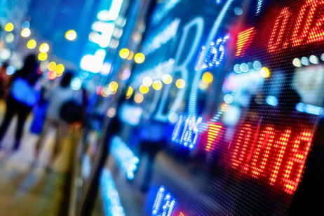 ChatGPT puede hacer muchas cosas, incluso dar consejos sobre invertir en bolsa. Los expertos lo desaconsejan encarecidamente