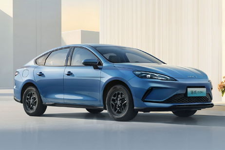 BYD lanza un nuevo automóvil eléctrico: 2.000 kilómetros de autonomía y mayor eficiencia BYD lanza un nuevo automóvil eléctrico: 2.000 kilómetros de autonomía y mayor eficiencia