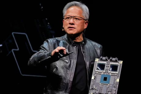 Jensen Huang, CEO de NVIDIA, asegura que China está solo “nanosegundos por detrás” de Estados Unidos en la fabricación de chips Jensen Huang, CEO de NVIDIA, asegura que China está solo “nanosegundos por detrás” de Estados Unidos en la fabricación de chips