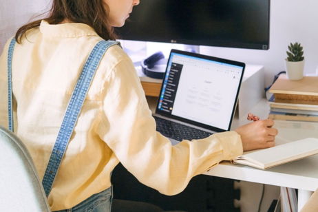 Google nos enseña el abismo: las conversaciones de ChatGPT más vergonzosas Google nos enseña el abismo: las conversaciones de ChatGPT más vergonzosas