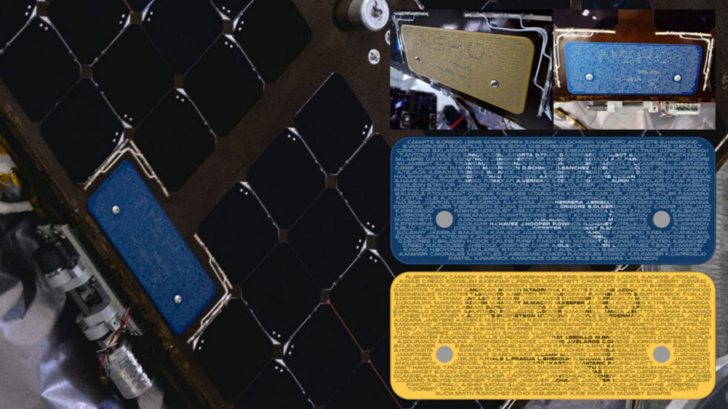 Estas son las placas de las sondas ESCAPADE, que muestran los nombres de los miembros del equipo de Rocket Lab