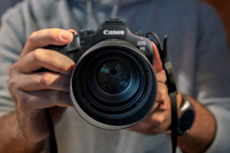 Canon presenta la cámara EOS R6 Mark III y el objetivo RF 45 mm f/1,2 STM: dos herramientas de vanguardia para potenciar la creación de contenido Canon presenta la cámara EOS R6 Mark III y el objetivo RF 45 mm f/1,2 STM: dos herramientas de vanguardia para potenciar la creación de contenido