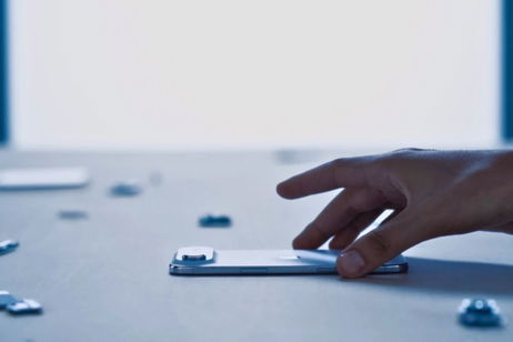 El diseñador que desarrolló y presentó el iPhone Air deja Apple: ¿una «víctima» de las bajas ventas del teléfono? El diseñador que desarrolló y presentó el iPhone Air deja Apple: ¿una «víctima» de las bajas ventas del teléfono?