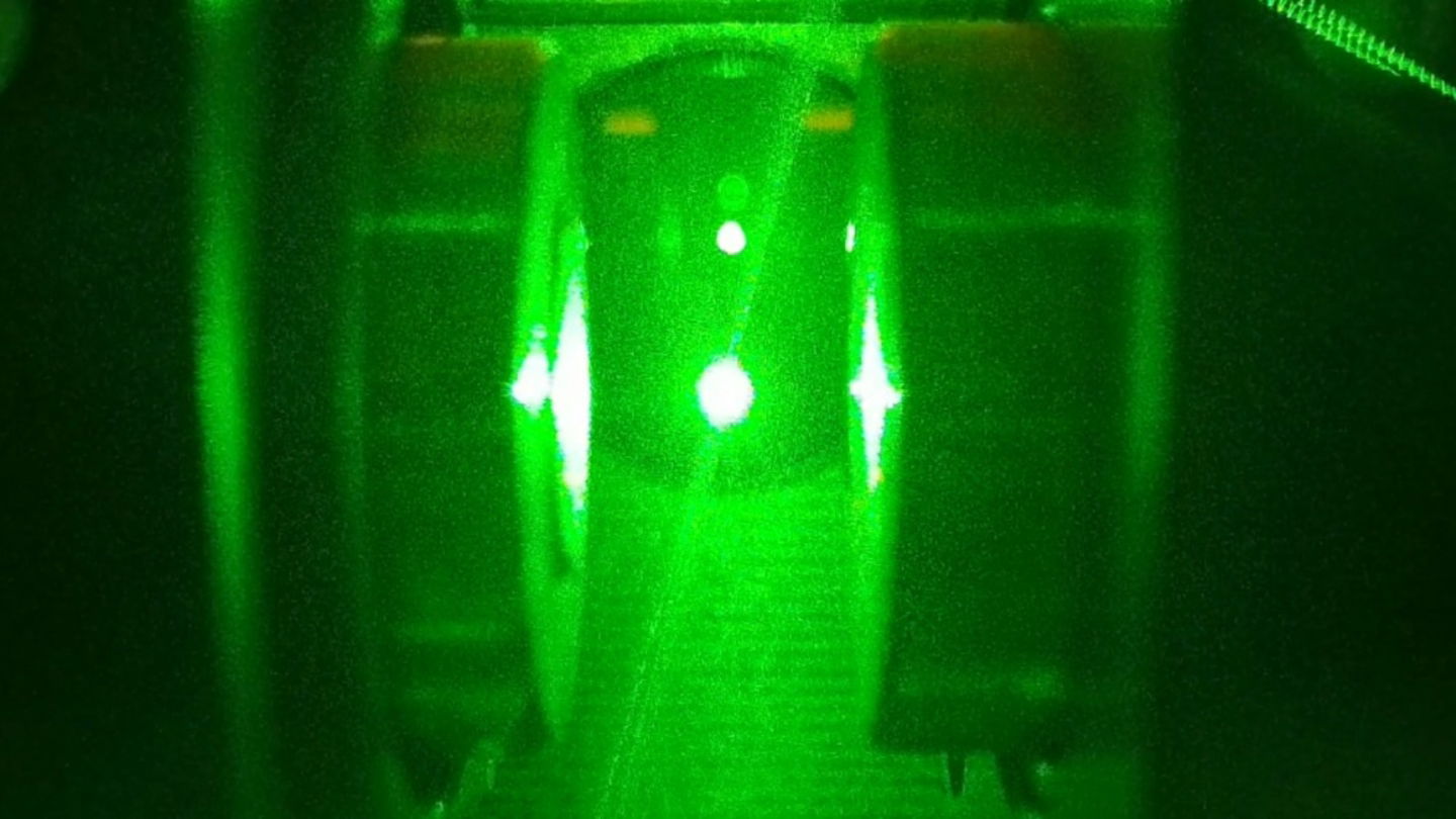 Imagen de una partícula atrapada con láser