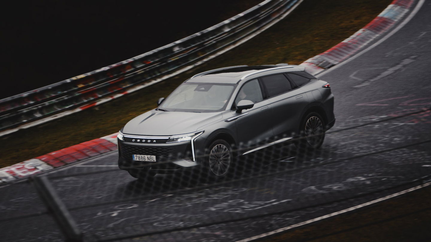 Vista en rodadura del OMODA 9 SHS