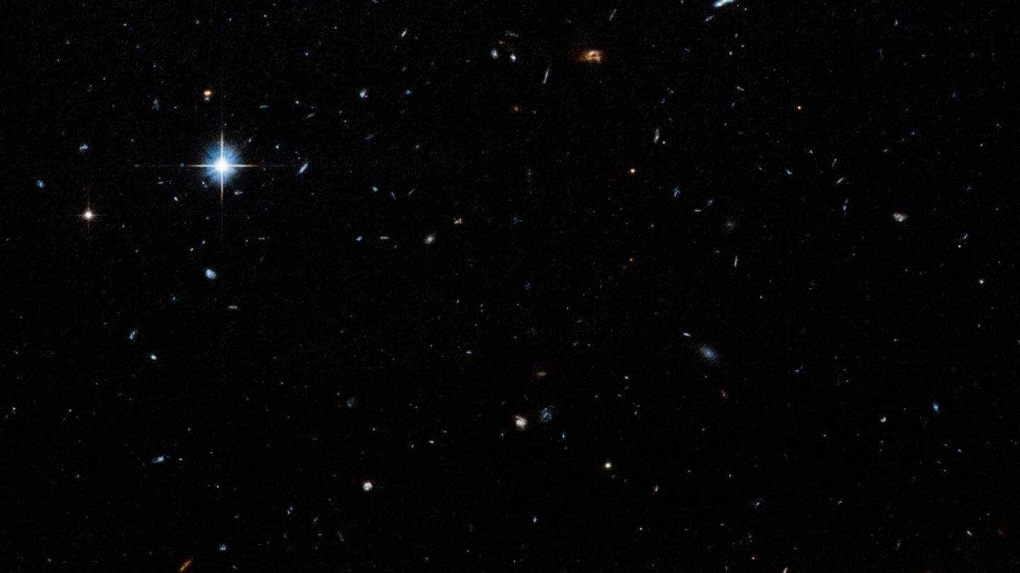 Aunque no lo veas, el objeto conocido como Cloud-9 se encuentra en esta imagen del telescopio Hubble