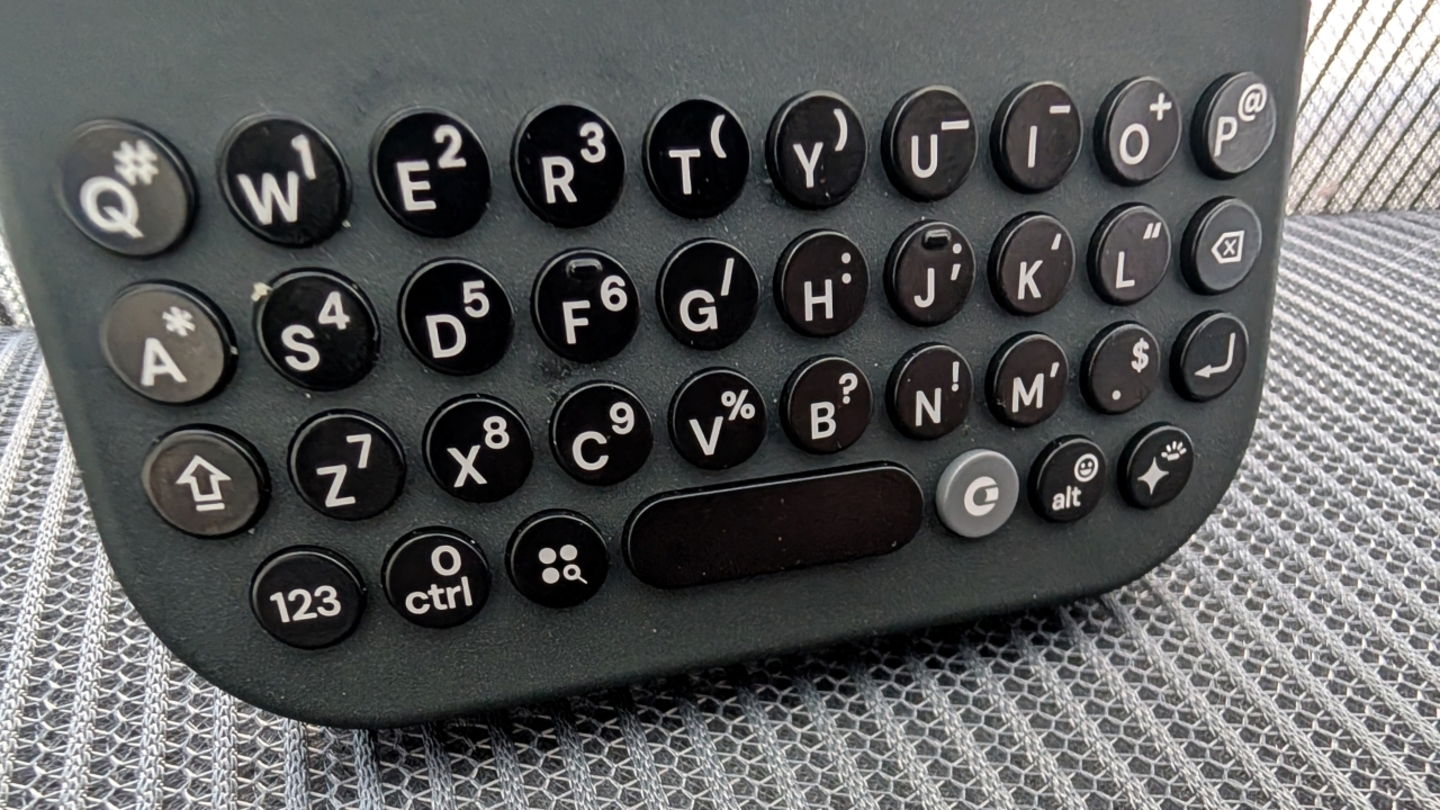 Detalle del teclado de la funda Clicks