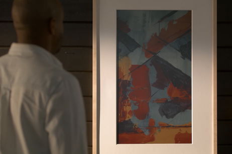 Este cuadro inteligente revolucionará la decoración de tu hogar: expondrá la pintura que tu quieras