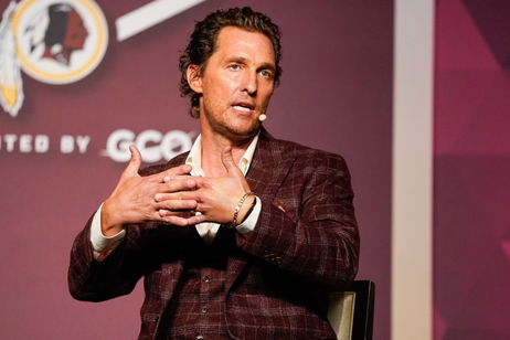 Matthew McConaughey ha encontrado la manera de combatir el mal uso de la IA: registrarse como marca Matthew McConaughey ha encontrado la manera de combatir el mal uso de la IA: registrarse como marca