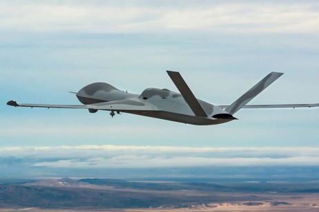 Los aviones de combate y los drones de Estados Unidos podrán colabora en la lucha aérea. El objetivo es arrinconar a China Los aviones de combate y los drones de Estados Unidos podrán colabora en la lucha aérea. El objetivo es arrinconar a China