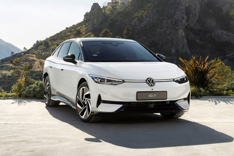 Tesla ya no es el mayor vendedor de vehículos eléctricos en Europa: esta firma alemana ha superado a la compañía de Elon Musk