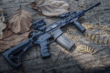 El nuevo cartucho militar que convierte los fusiles de asalto en escudos letales contra drones